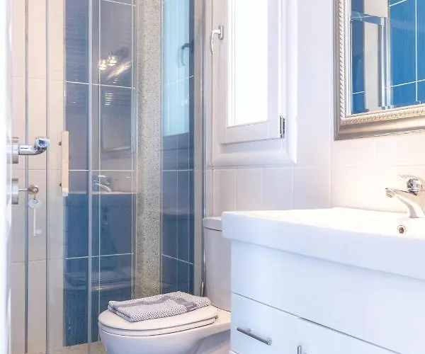 Seaside & Modern Flats By Explore Andros *